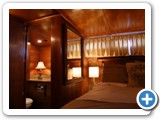 Master Stateroom Head to the left